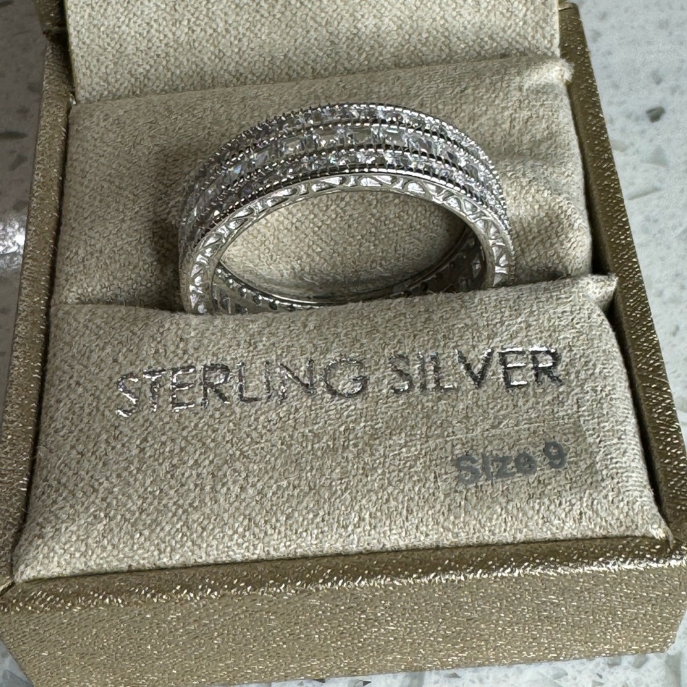 STERLING SILVER TRIPLE ROW ETERNITY BAND SIZE 9 - Picture 4 of 17